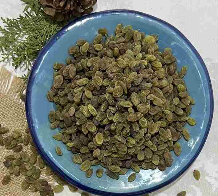 کشمش سبز سایه خشک مناسب پذیرایی و آجیل های لوکس
